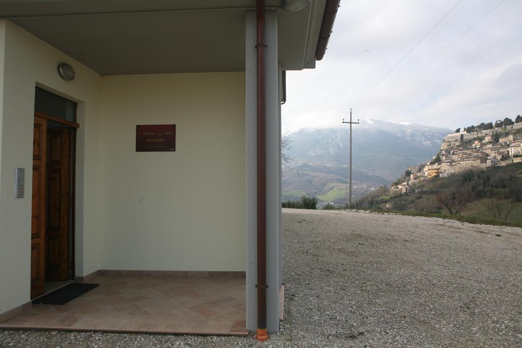 B&B La Collina Degli Ulivi Civitella Del Tronto Εξωτερικό φωτογραφία