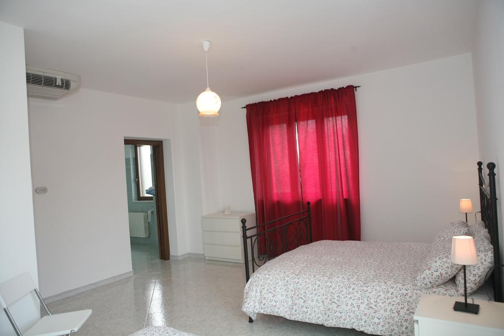 B&B La Collina Degli Ulivi Civitella Del Tronto Εξωτερικό φωτογραφία